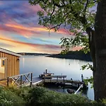 Waterfront Cabin - 15 Minutes From Downtown Oslo