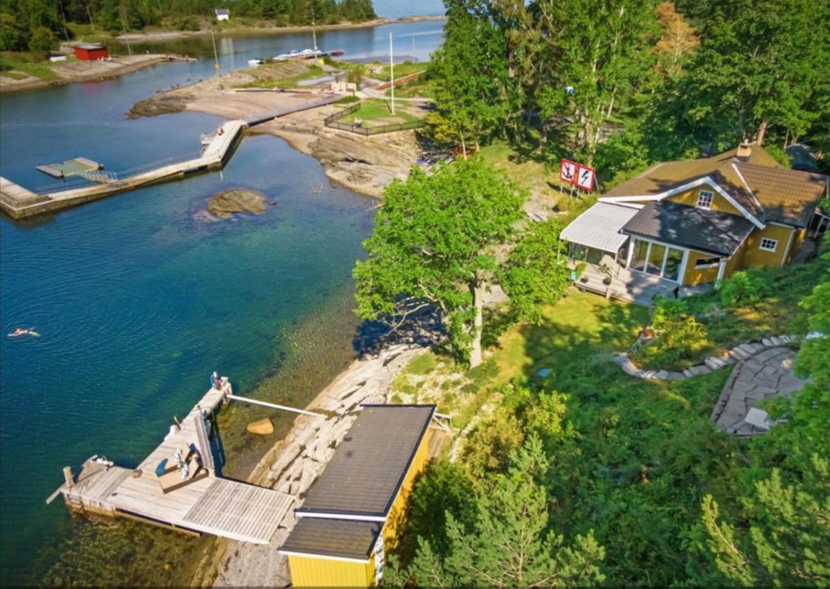 Chalet Waterfront - 15 Minutes From Downtown